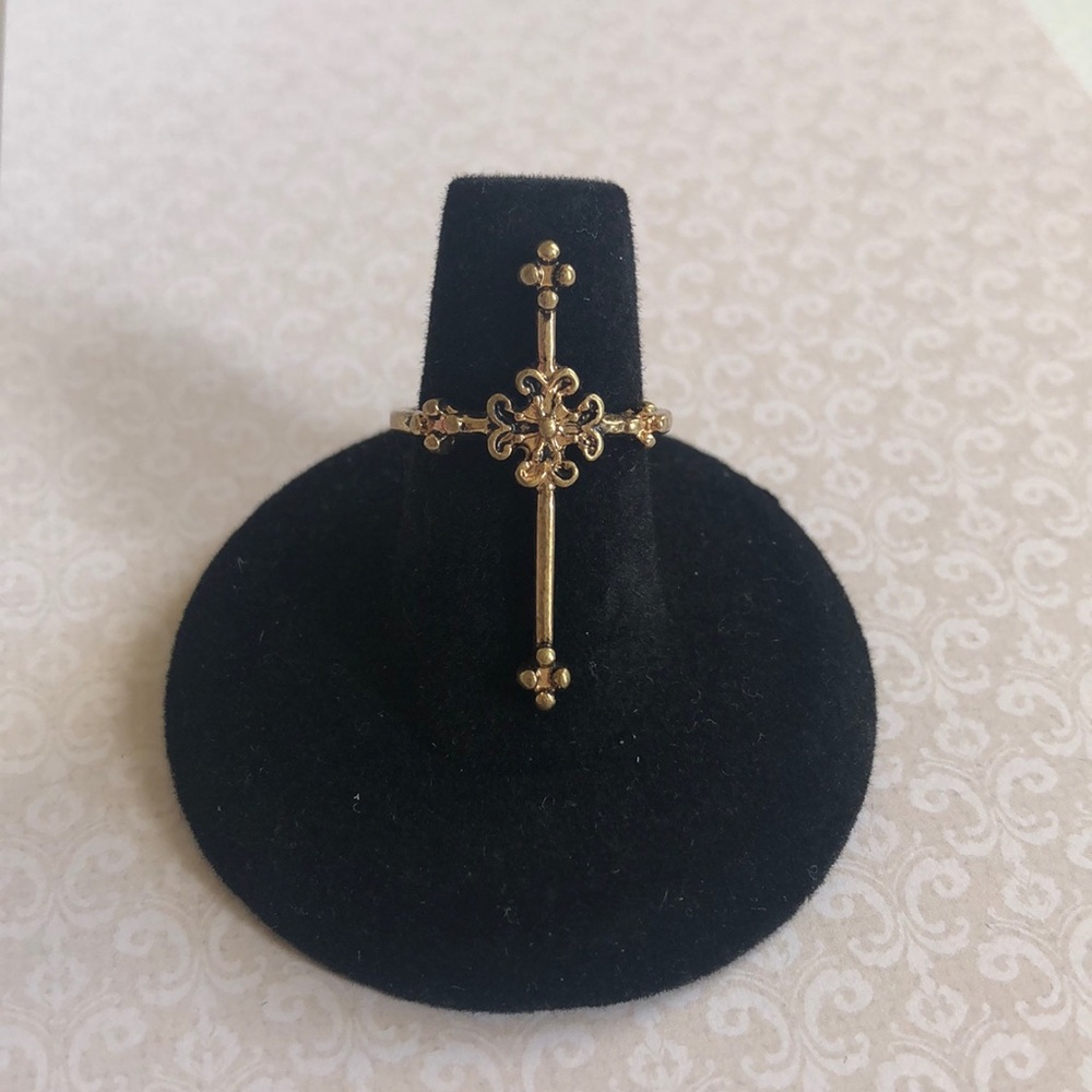 Gold Cross Ring, Size 7